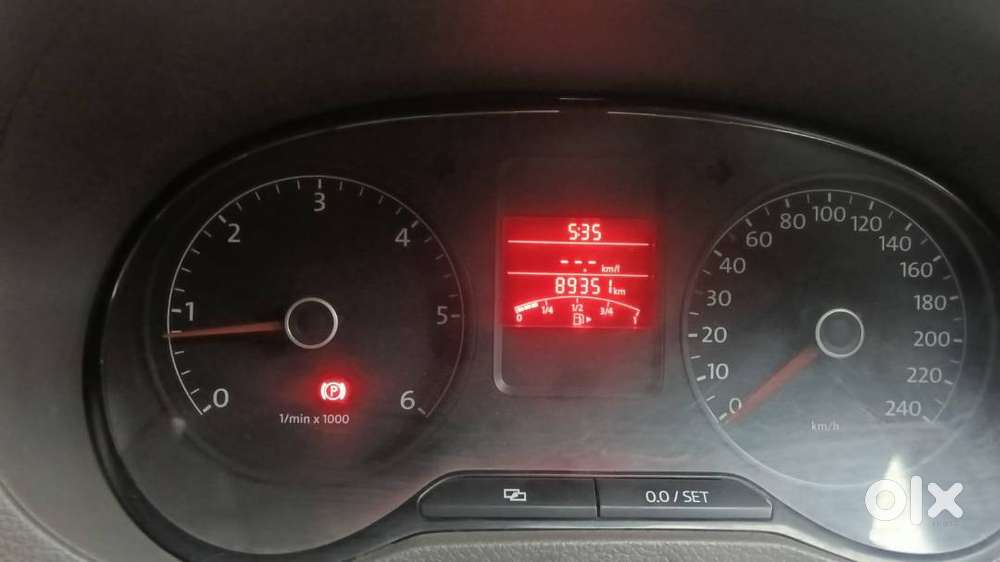 Volkswagen Vento 1.6 Highline – 2014 Model  Single Owner  8811