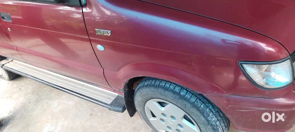 Chevrolet Tavera 2011 Manual Diesel 7-seater