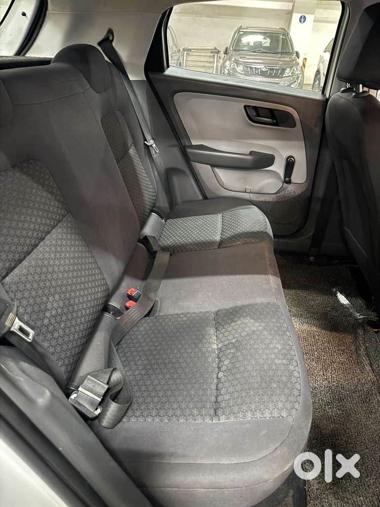 Tata Altroz Xm (s) Petrol, 2022, Petrol