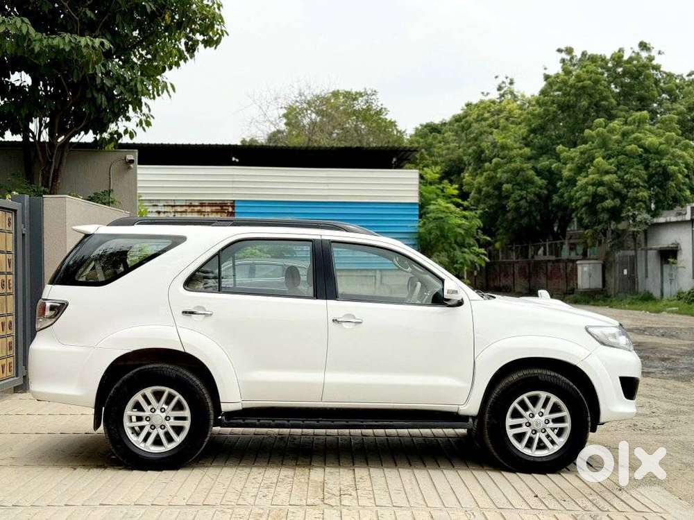 Toyota Fortuner 2.5 4x2 Mt Trd Sportivo, 2014, Diesel