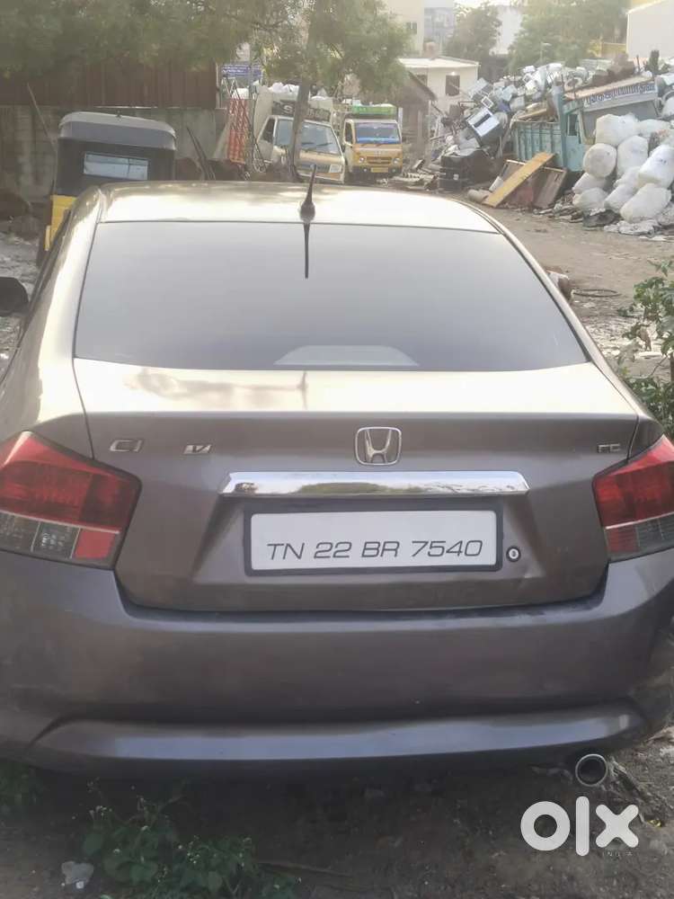 Well Maintained N Good Mileage Pucca Condition Vechile...