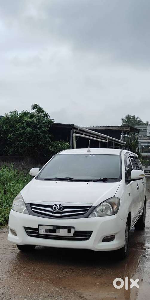 Toyota Innova 2.5 G (diesel) 8 Seater, 2007, Diesel