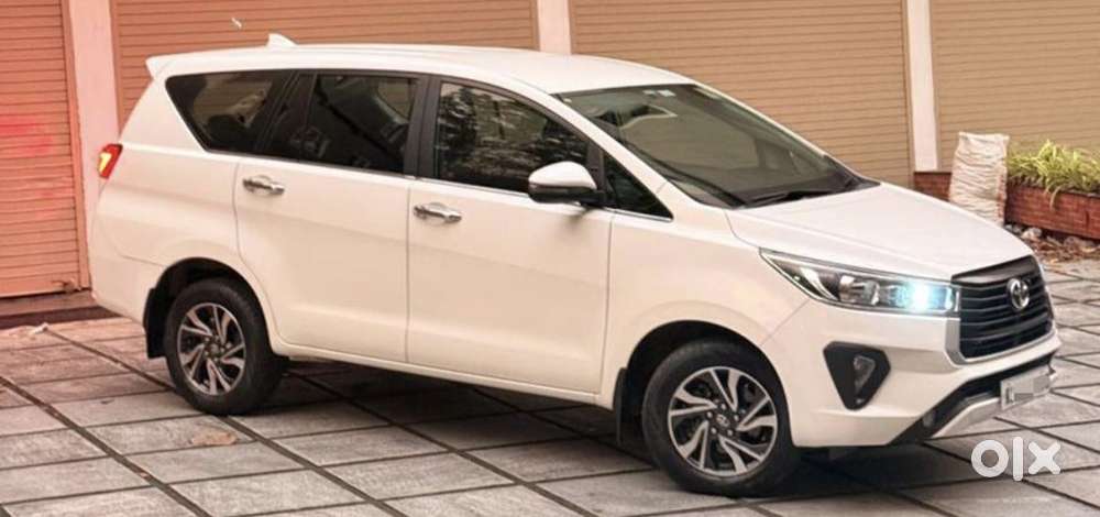 Toyota Innova Crysta 2.4 Gx Limited Edition 7 Str, 2021, Diesel