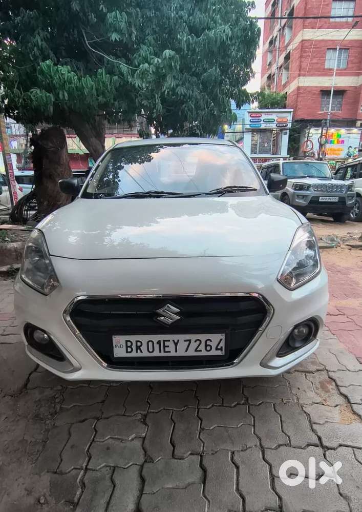 Maruti Suzuki Dzire 1.2 Lxi, 2019, Petrol