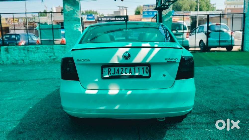 Skoda Rapid 1.6 Mpi Elegance Black Package, 2015, Diesel