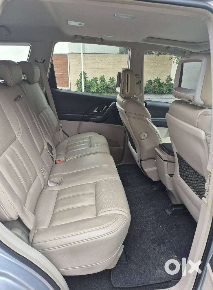 Mahindra Xuv500 W11 Option, 2017, Diesel