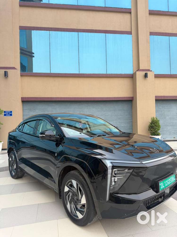 Mahindra Xev 9e Pack Three (top Model), 2025, Electric