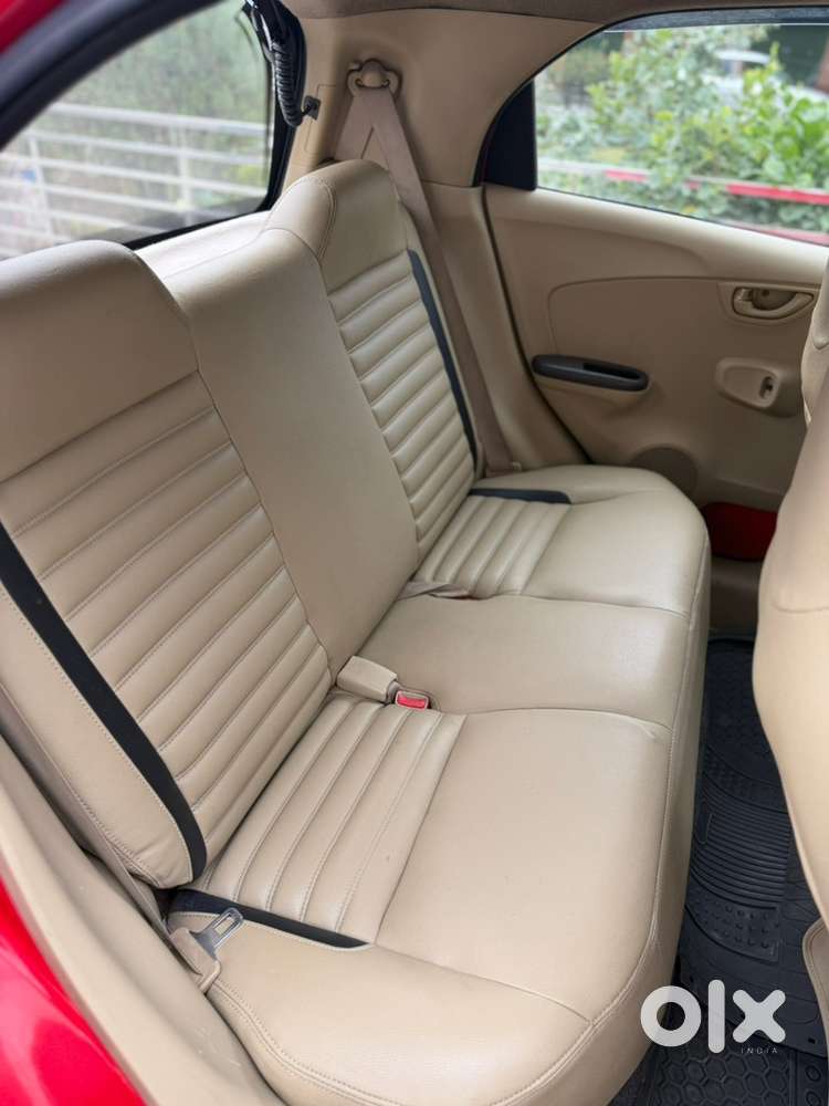 Honda Brio 2013 Petrol Well Maintained