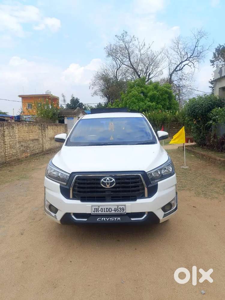 Fully Maintained Innova Crysta
