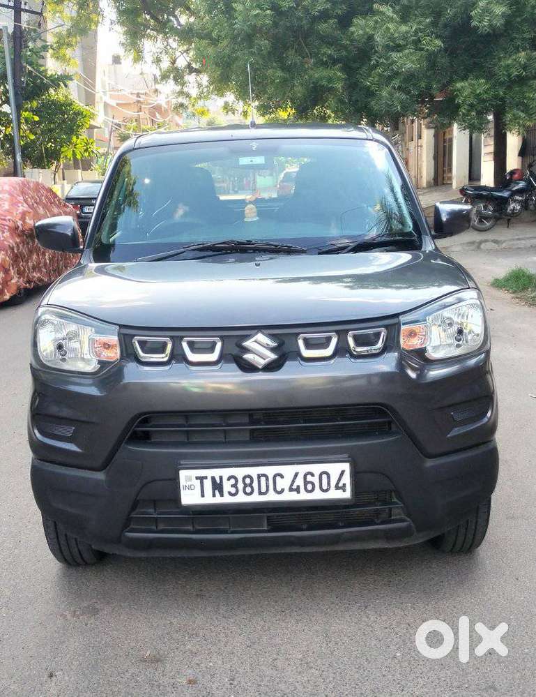 Maruti Suzuki S-presso Vxi, 2022, Petrol