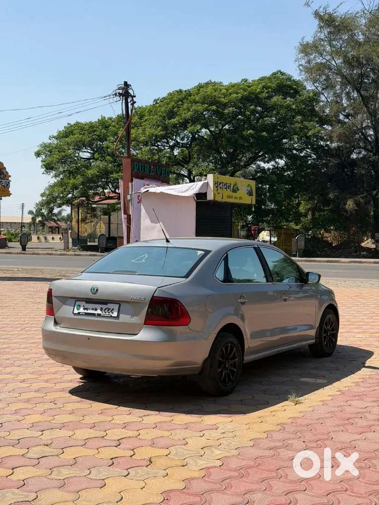 Skoda Rapid 2012 Diesel 119000 Km Driven