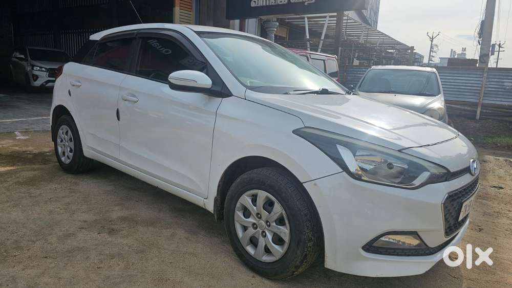 Hyundai I20 Sportz 1.2 Bs-iv, 2017, Petrol