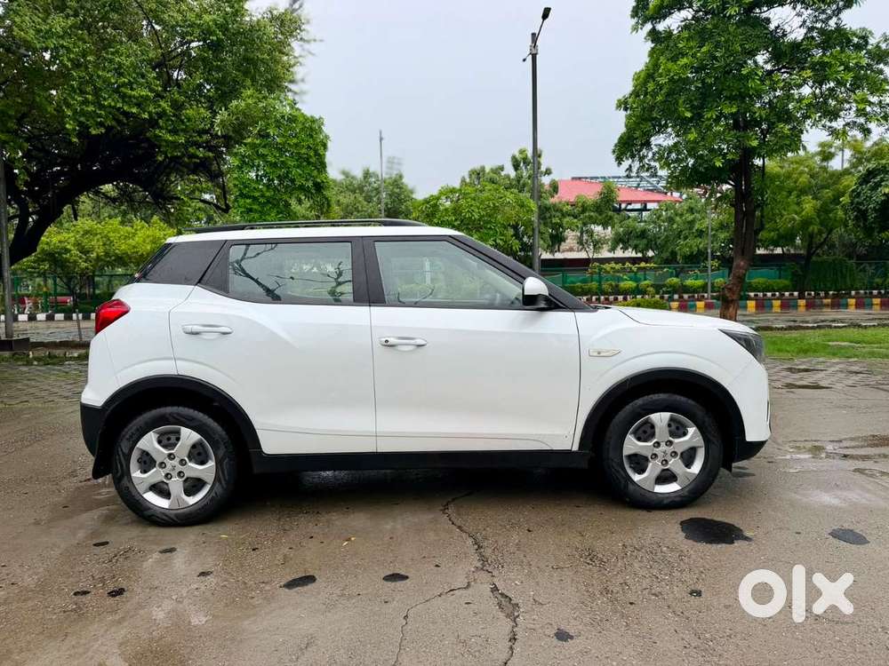 Mahindra Xuv300 W6, 2024, Petrol