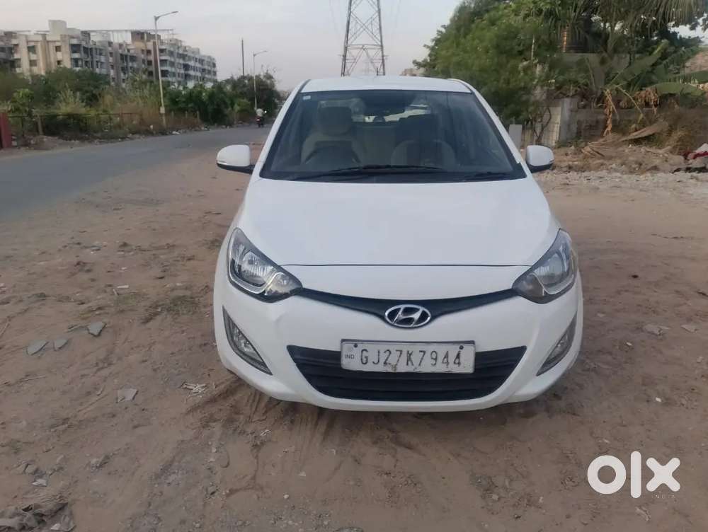 Hyundai I20 2013 Petrol 75000 Km Driven
