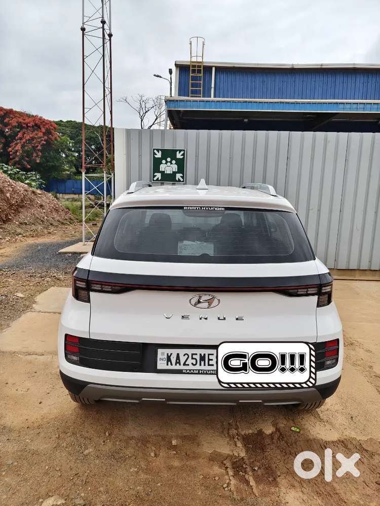 Hyundai New Venue 2025 Petrol Good Condition