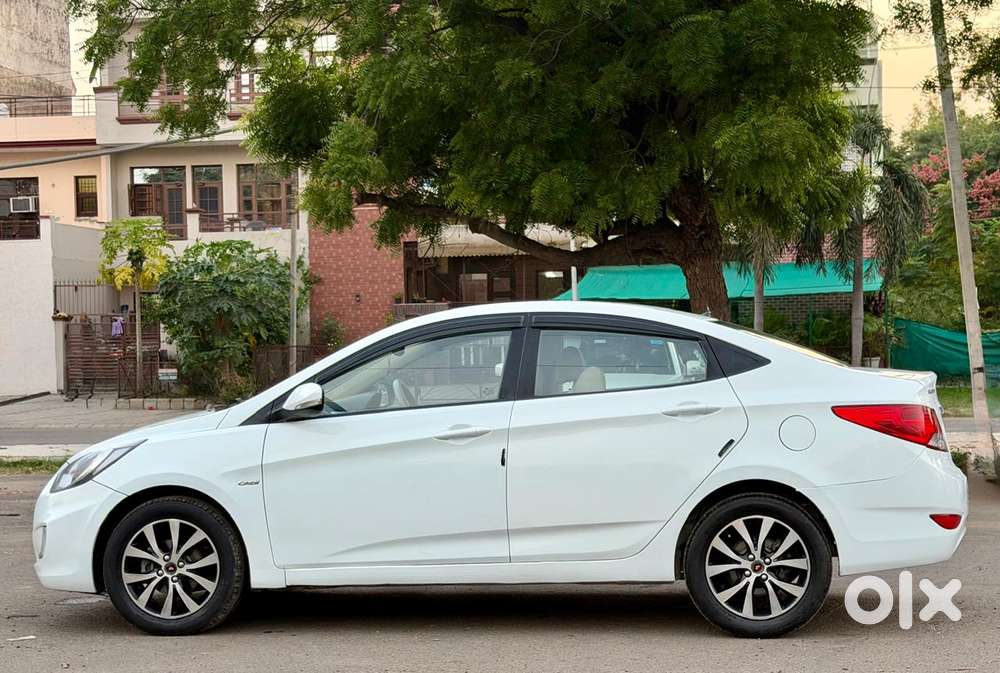 Hyundai Verna Crdi 1.6 Sx, 2013, Diesel
