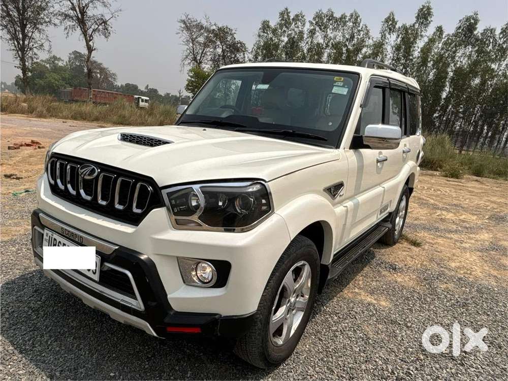 Mahindra Scorpio 2020 September Diesel Showroom Condition