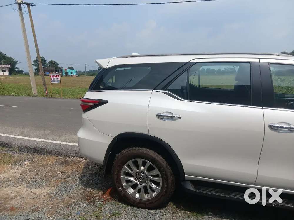 Toyota Fortuner 2024 Diesel Well Maintained