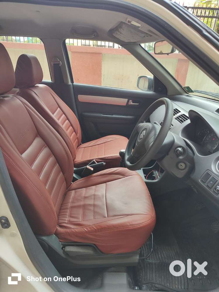 Maruti Suzuki Swift 1.3 Vxi, 2010, Petrol