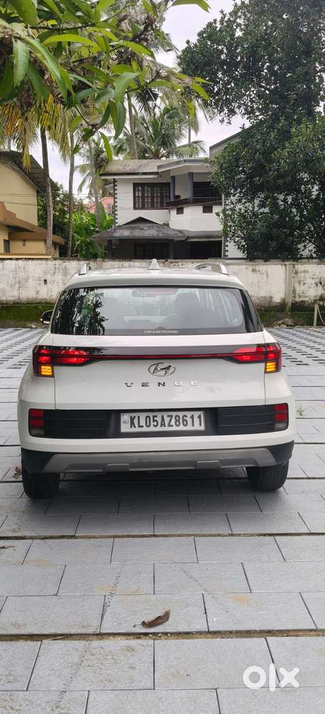 Hyundai Venue 1.2 S Plus, 2023, Diesel