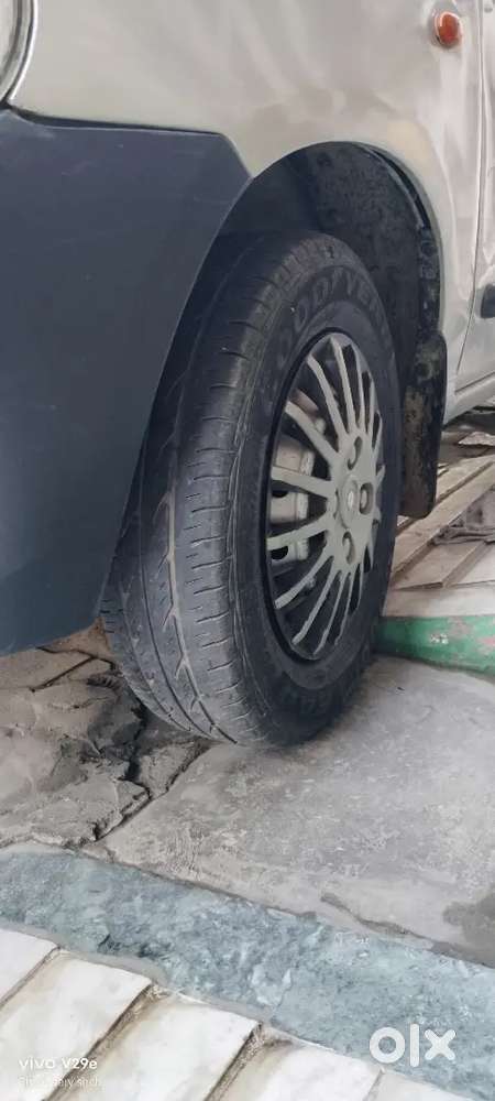 14 Months Bache Hai Or Cng With Petrol H Good Condition H Car Ki