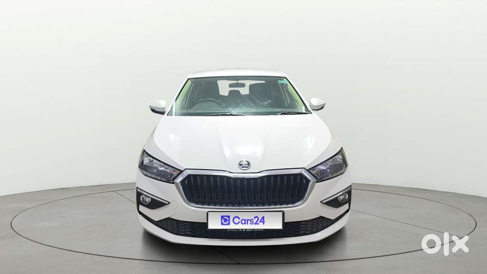 Skoda Slavia 1.0 Ambition Tsi, 2022, Petrol