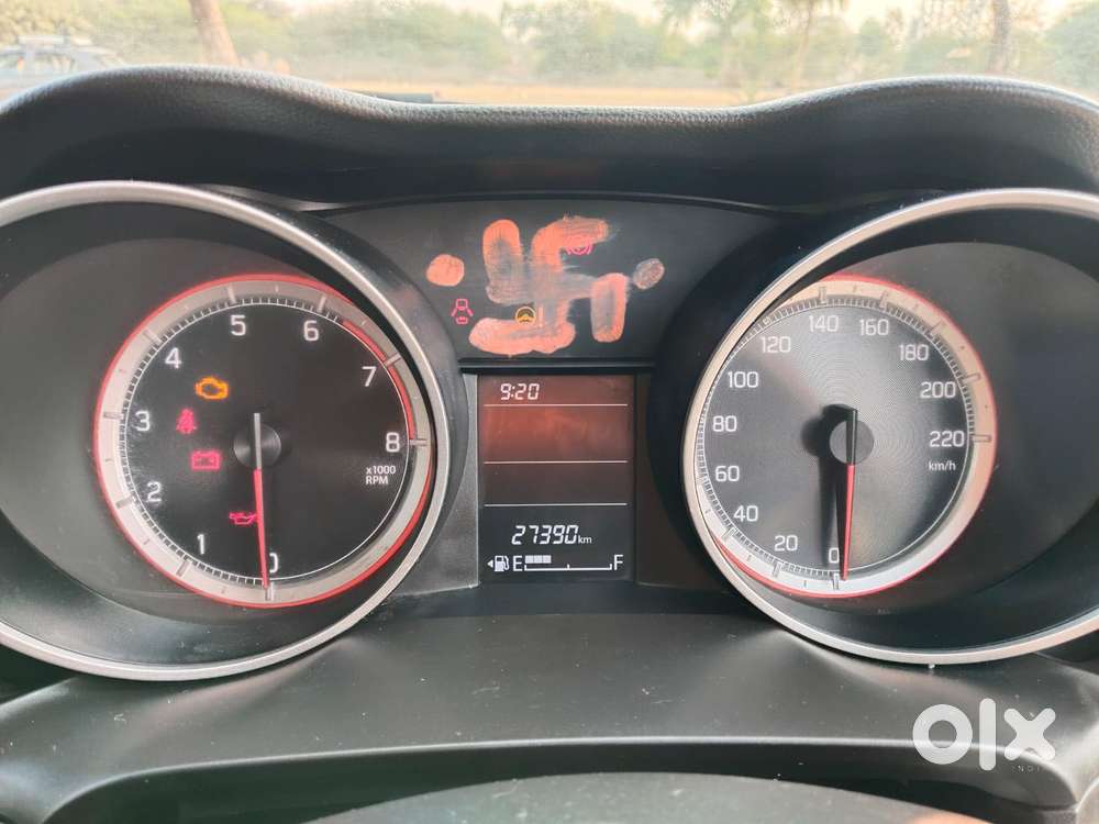 Maruti Suzuki Swift Vvt Vxi, 2021, Petrol