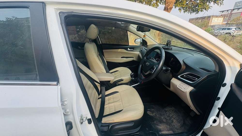 Hyundai Verna Petrol 2022