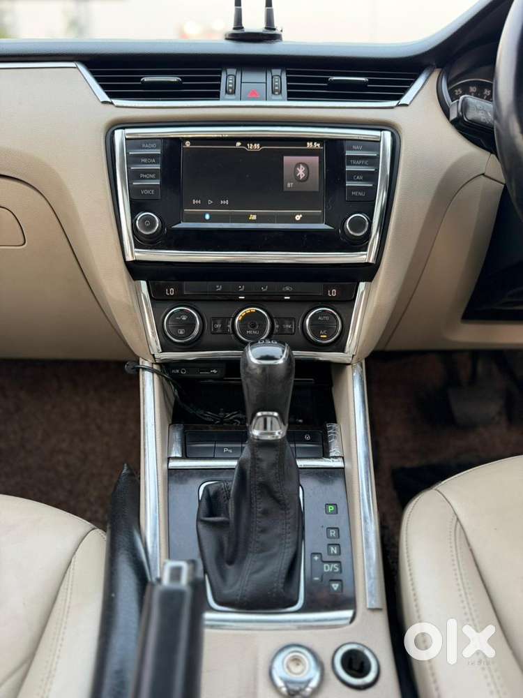 Skoda Octavia Ambition Plus 2.0 Tdi At, 2016, Diesel