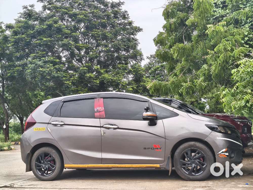 Honda Jazz 1.5 Mt 2016 Diesel Car