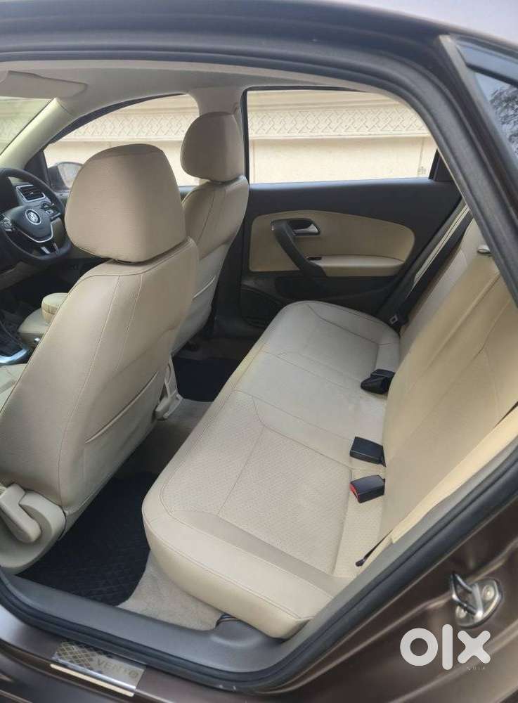 Volkswagen Vento 1.2 Tsi Highline Plus At, 2015, Petrol