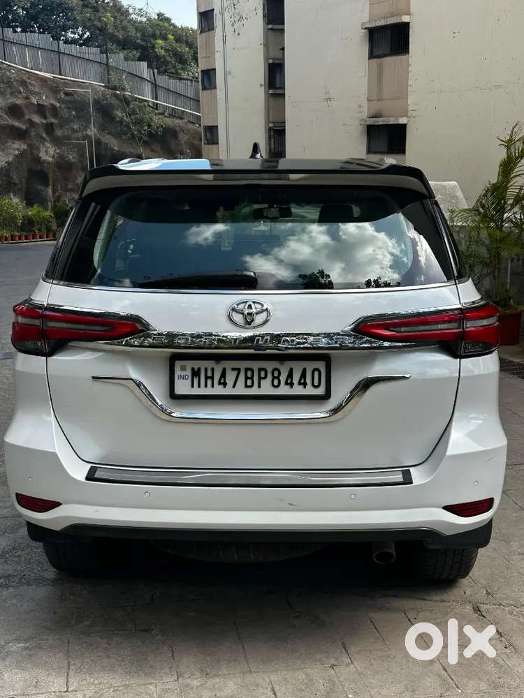 Toyota Fortuner 2024 Diesel 33000 Km Driven