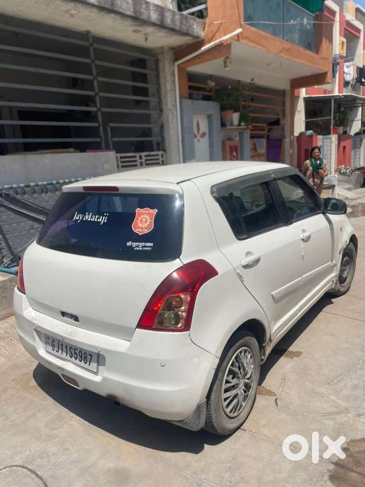 Maruti Suzuki Swift 2009 Diesel 164700 Km Driven