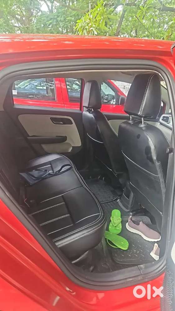 Altroz Xta Plus
2 Years 8 Months 
Sep 2023
Dct (dual Clutch Automatic)