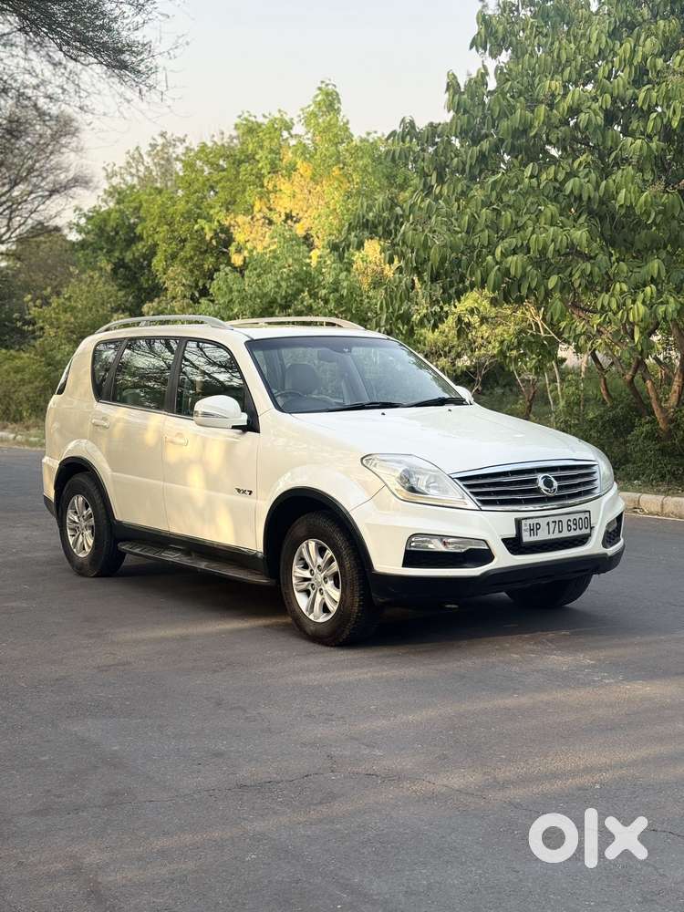 Mahindra Ssangyong Rexton Rx7, 2015, Diesel