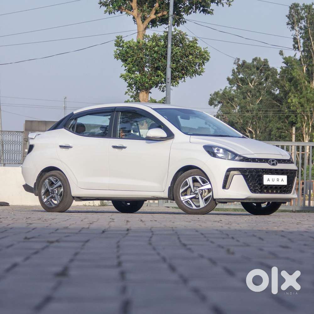 Hyundai Aura 1.2 Sx Cng, 2024, Cng & Hybrids
