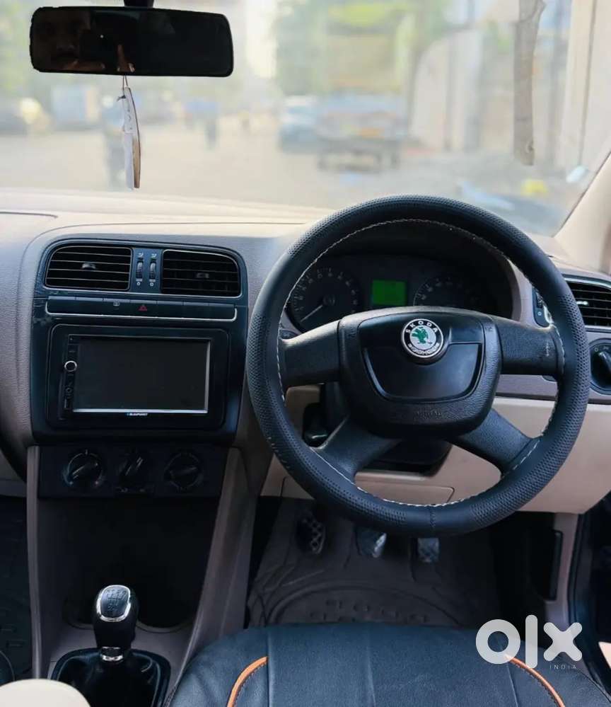 Skoda Rapid 2012