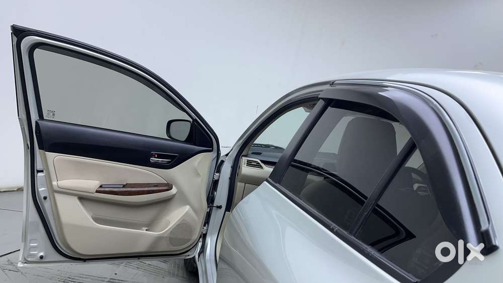 Maruti Suzuki Dzire 1.2 Vxi, 2018, Petrol