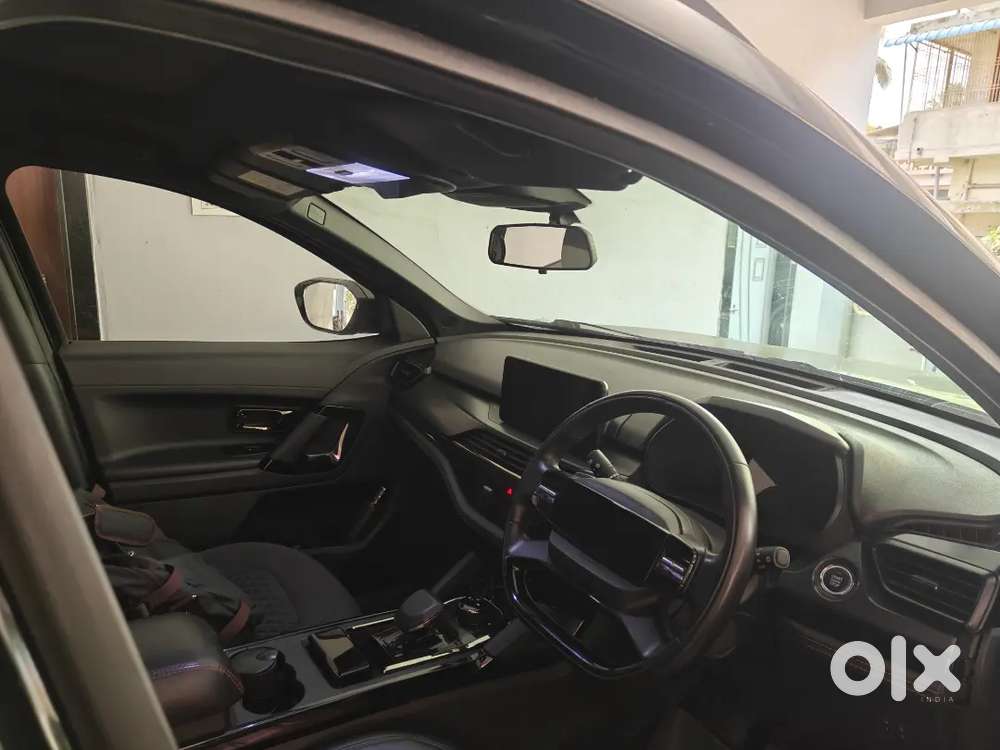 Tata Safari 2024 Facelift Pure Plus S Dark Edition At