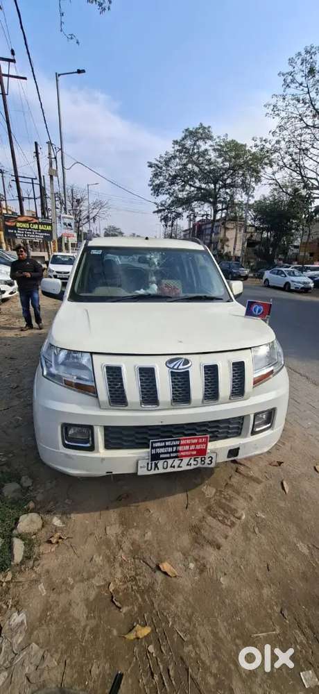 Mahindra Tuv 300