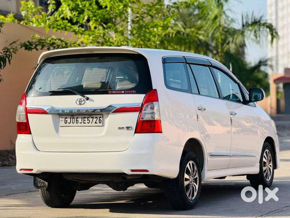 Toyota Innova 2.5 Vx 8 Str, 2015, Diesel
