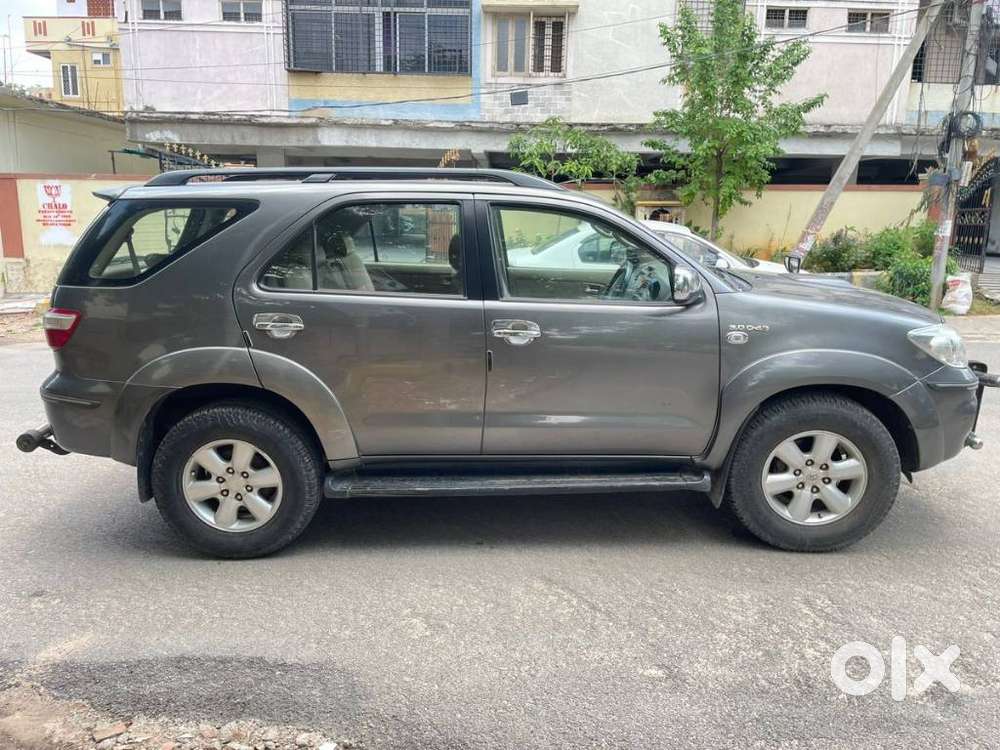Toyota Fortuner 3.0 4x4 Manual, 2010, Diesel