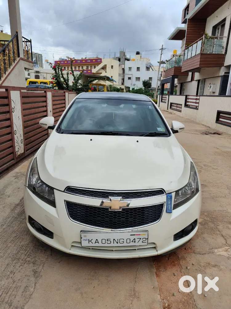 Chevrolet Cruze 2011 Diesel 99000 Km Drivenmodel: