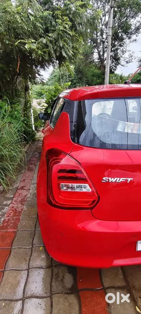 Maruti Suzuki Swift Vxi 2019