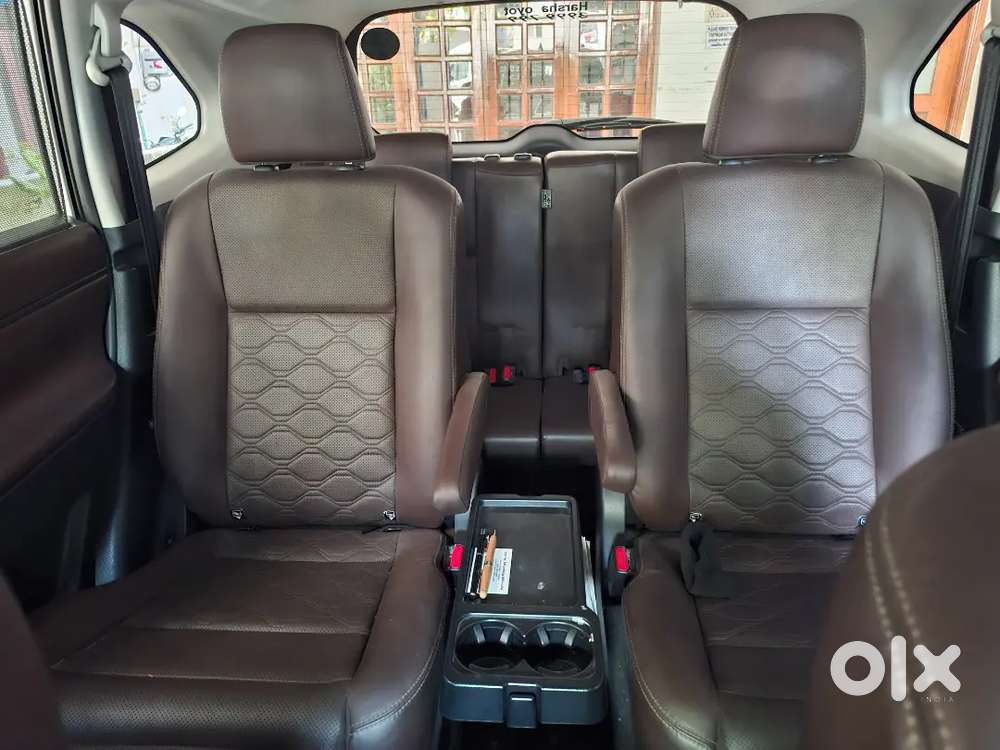 Toyota Innova Hycross 2023 Petrol 35000 Km Driven