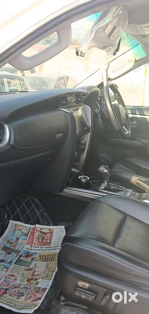 Toyota Fortuner 3.0 4x2 Automatic, 2022, Diesel