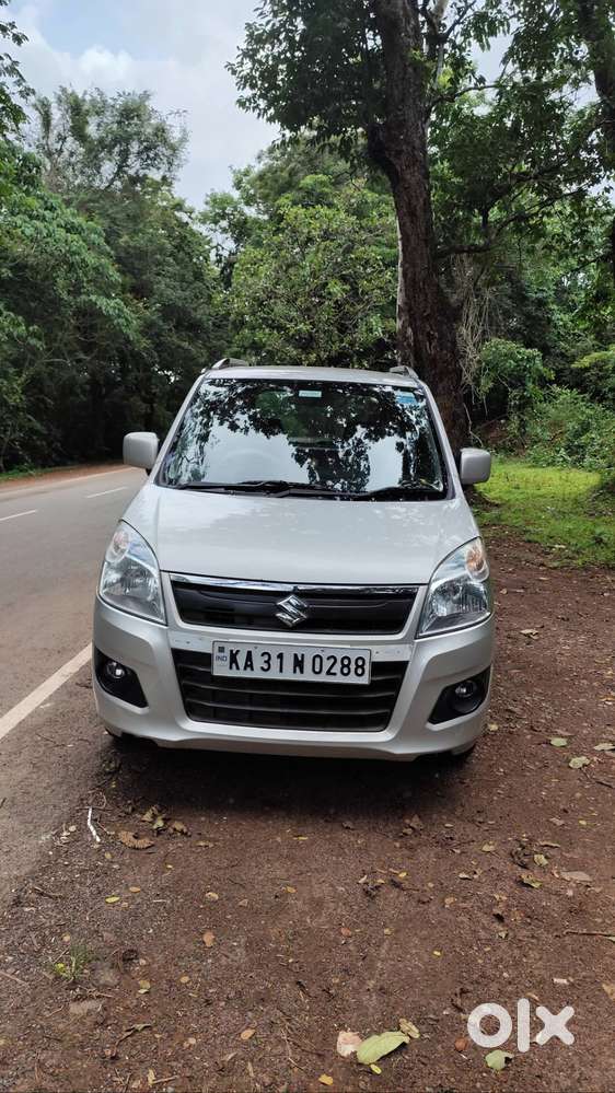 Wagon R Vxi (2015) Single Owner With Full Service History