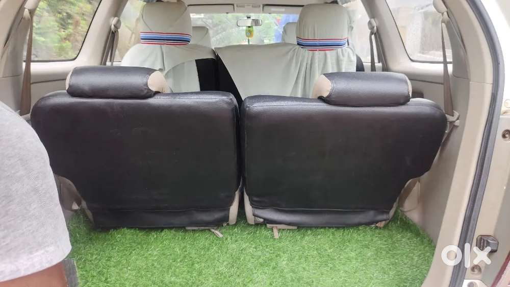 Toyota Innova 2.5 2012