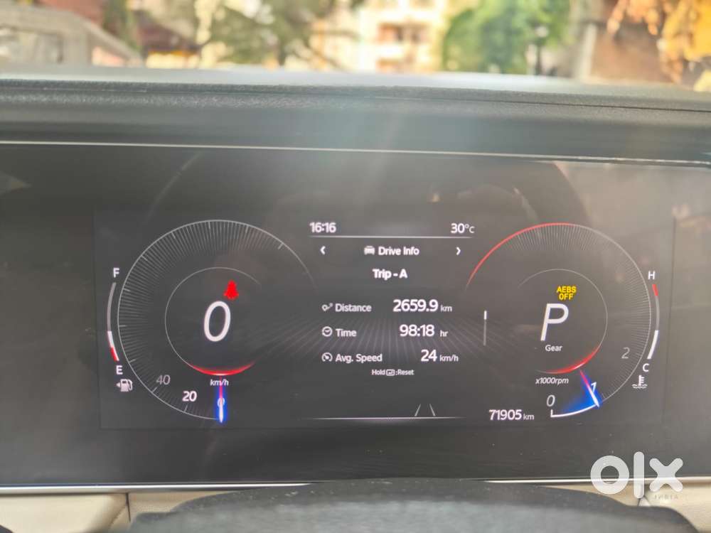 Mahindra Xuv700 Ax7 Luxury Pack Awd, 2022, Diesel