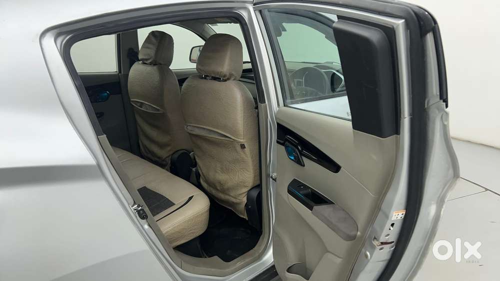 Mahindra Kuv 100 Mfalcon G80 K8 5str, 2016, Petrol